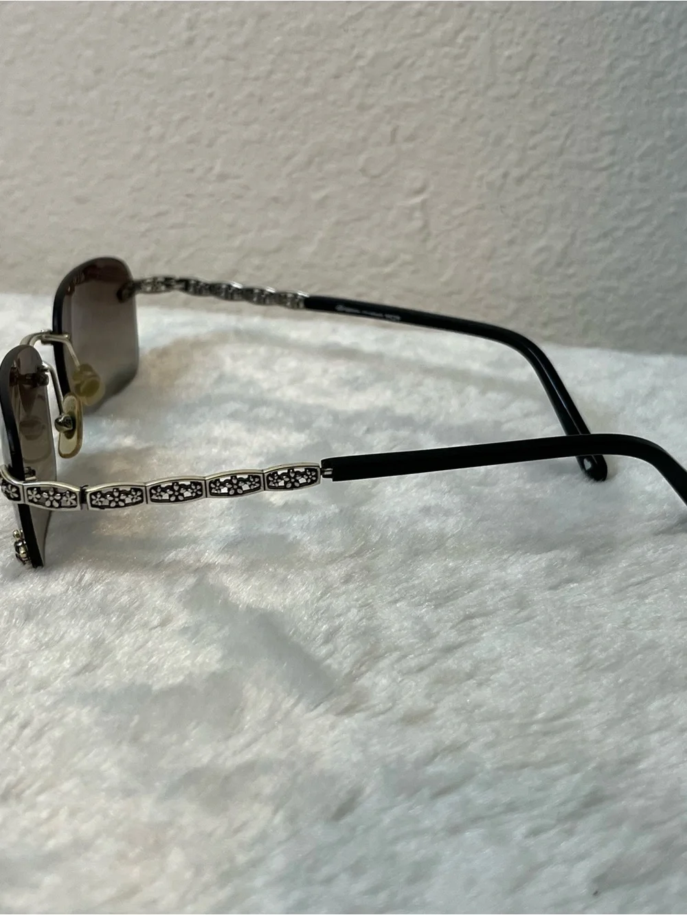 Vintage Y2K Brighton Love Bug Women’s Sunglasses